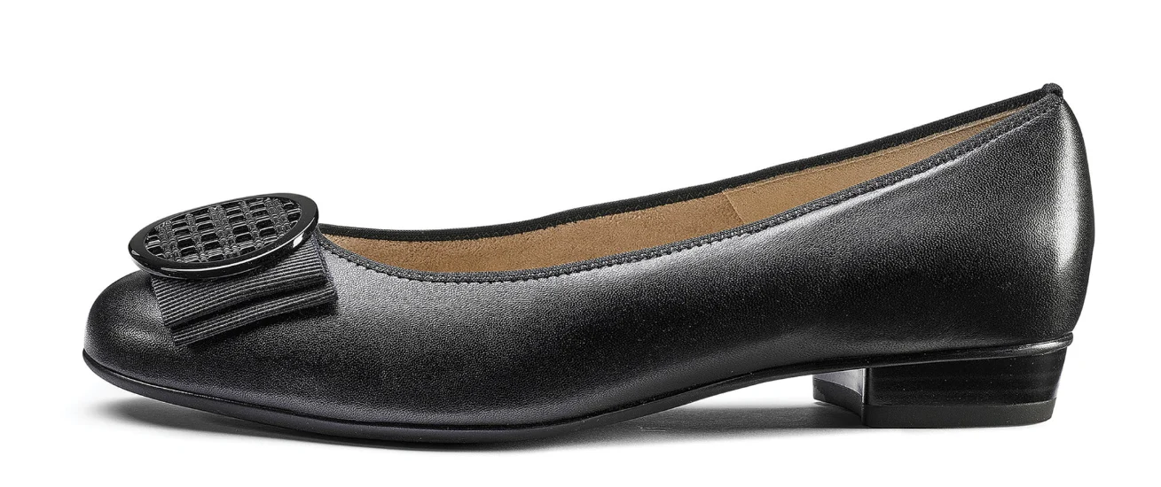 WOMEN'S ARA BAMBI FLAT | BLACK LEATHER - Image 3