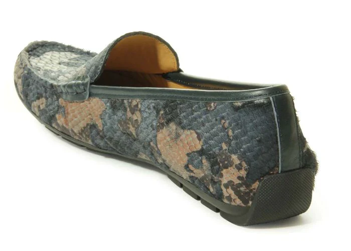 WOMEN'S VANELI ALBION LOAFER | BLUE KEPRIE - Image 7