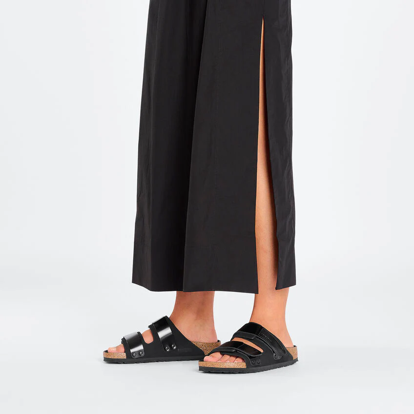 UNISEX BIRKENSTOCK UJI | HIGH-SHINE BLACK - Image 9