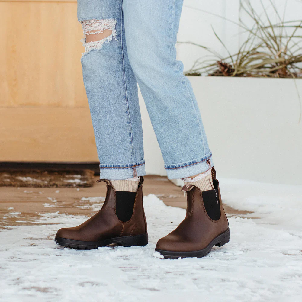 BLUNDSTONE UNISEX CHELSEA BOOTS | ANTIQUE BROWN - Image 9