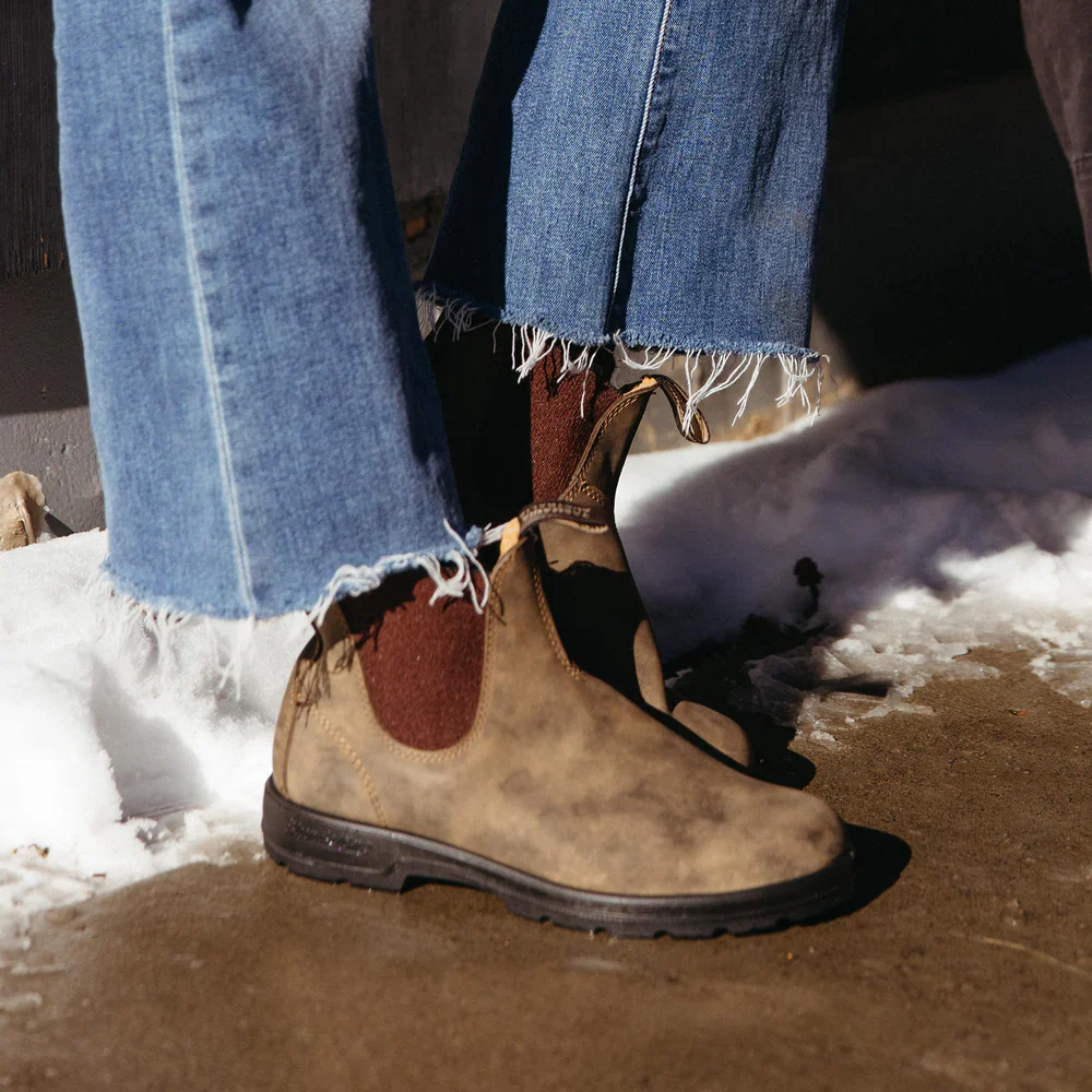 BLUNDSTONE UNISEX CHELSEA BOOTS | RUSTIC BROWN - Image 13