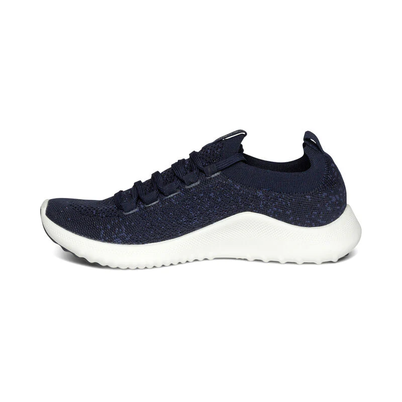 WOMEN'S AETREX CARLY SNEAKERS | NAVY - Image 3