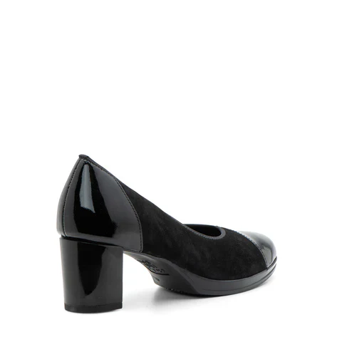 WOMEN'S ARA CONCORD MIXED MEDIA PUMP | BLACK PATENT - Image 6