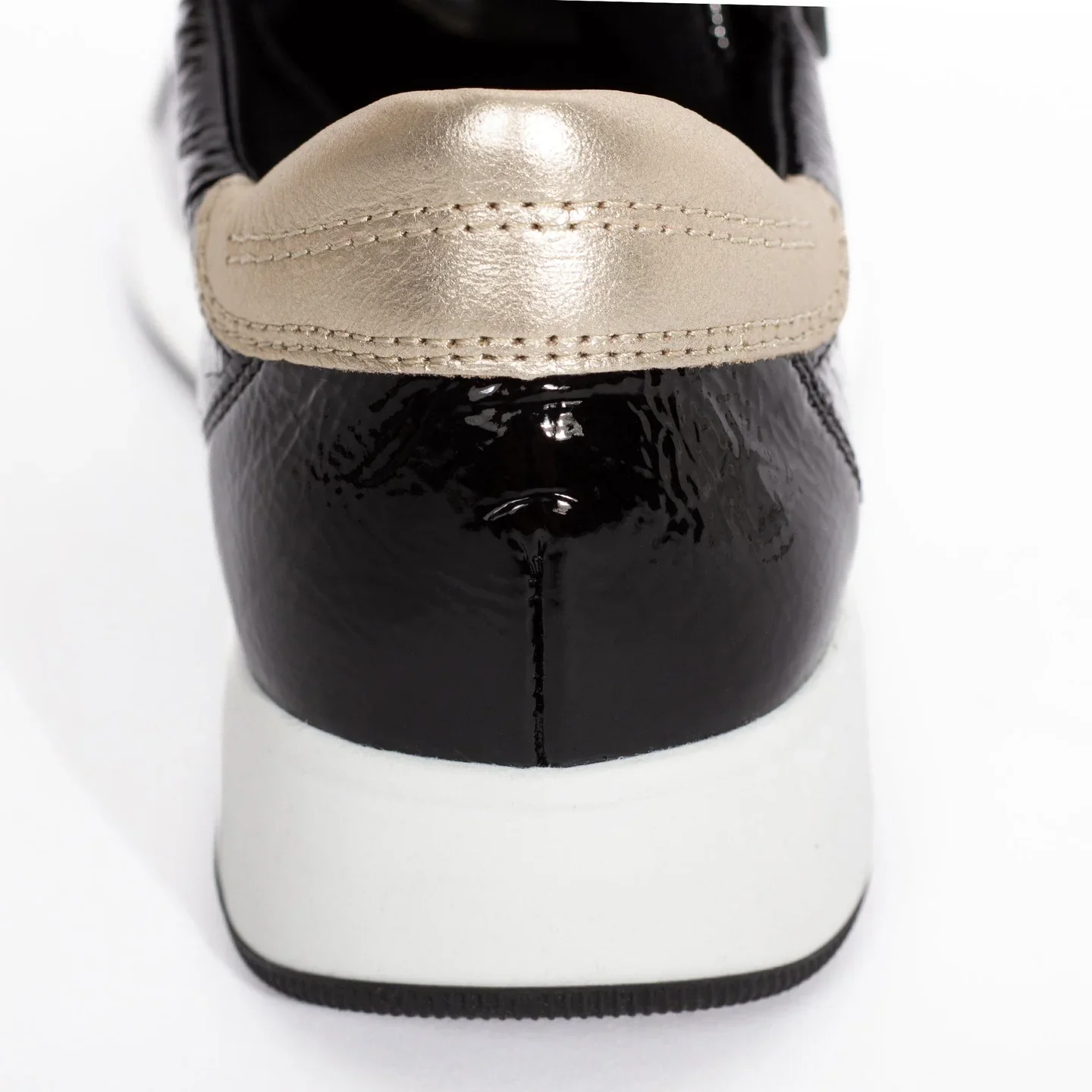 WOMEN'S ARA REI-LOW SNEAKER | BLACK PATENT / PLATINUM METALLIC - Image 5