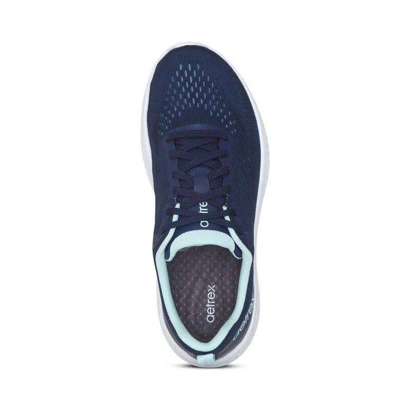 WOMEN'S AETREX DANIKA ARCH SUPPORT SNEAKER | NAVY - Image 4