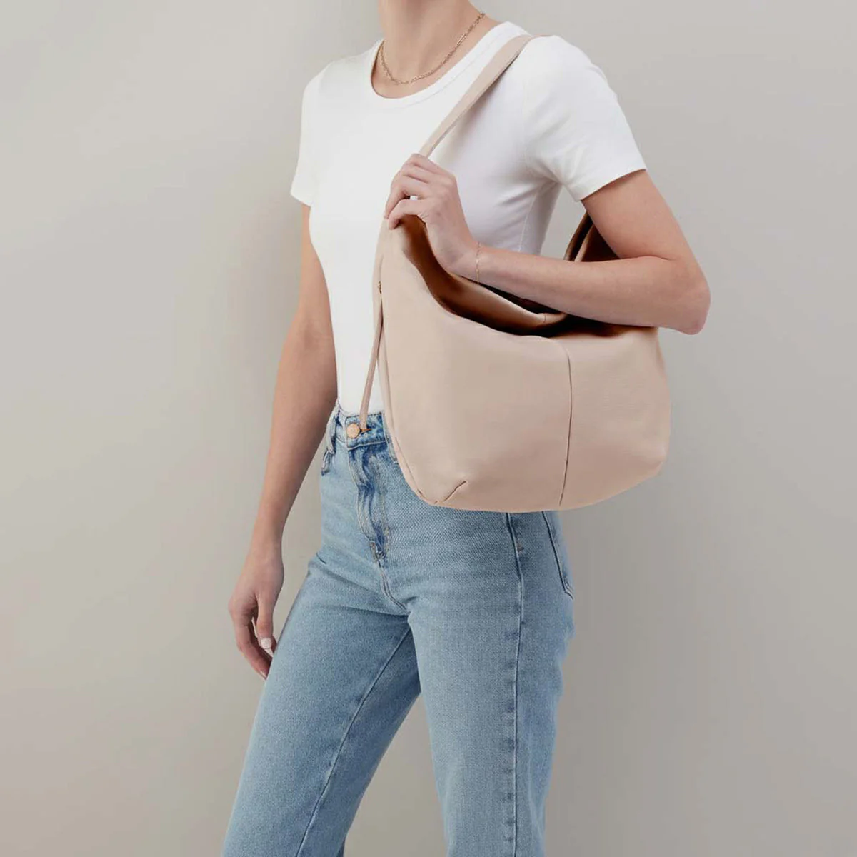 HOBO HARLEY HOBO BAG | STONEWASH - Image 4