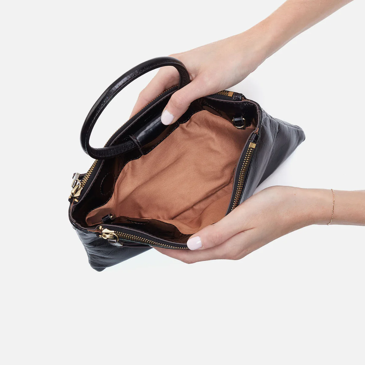 HOBO SABLE CROSSBODY | BLACK - Image 3
