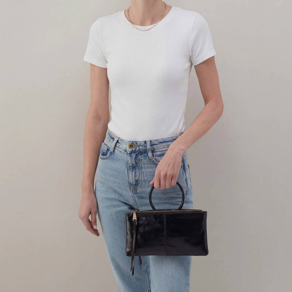 HOBO SABLE CROSSBODY | BLACK - Image 4