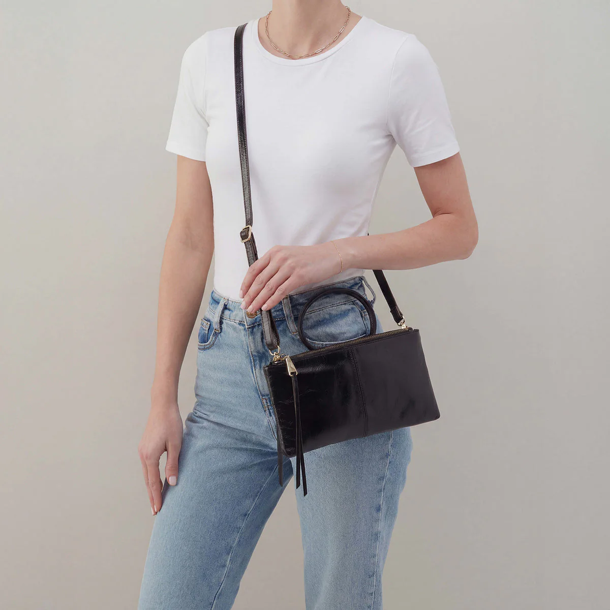 HOBO SABLE CROSSBODY | BLACK - Image 5