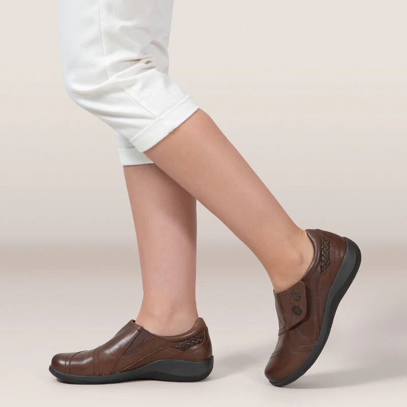 WOMEN'S AETREX KARINA MONK STRAP | BROWN - Image 9