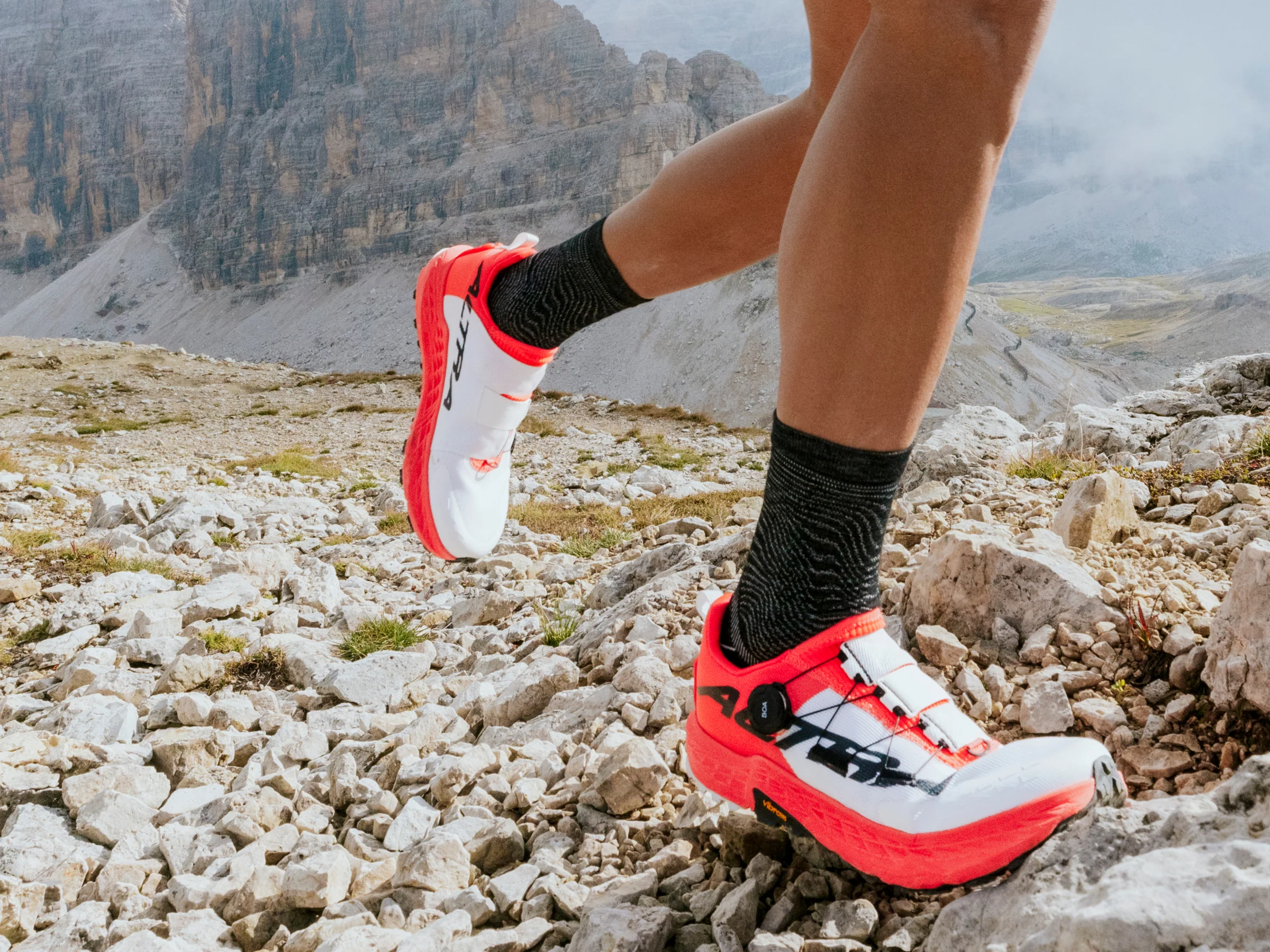 MEN'S ALTRA TIMP 5 BOA | WHITE / CORAL - Image 2