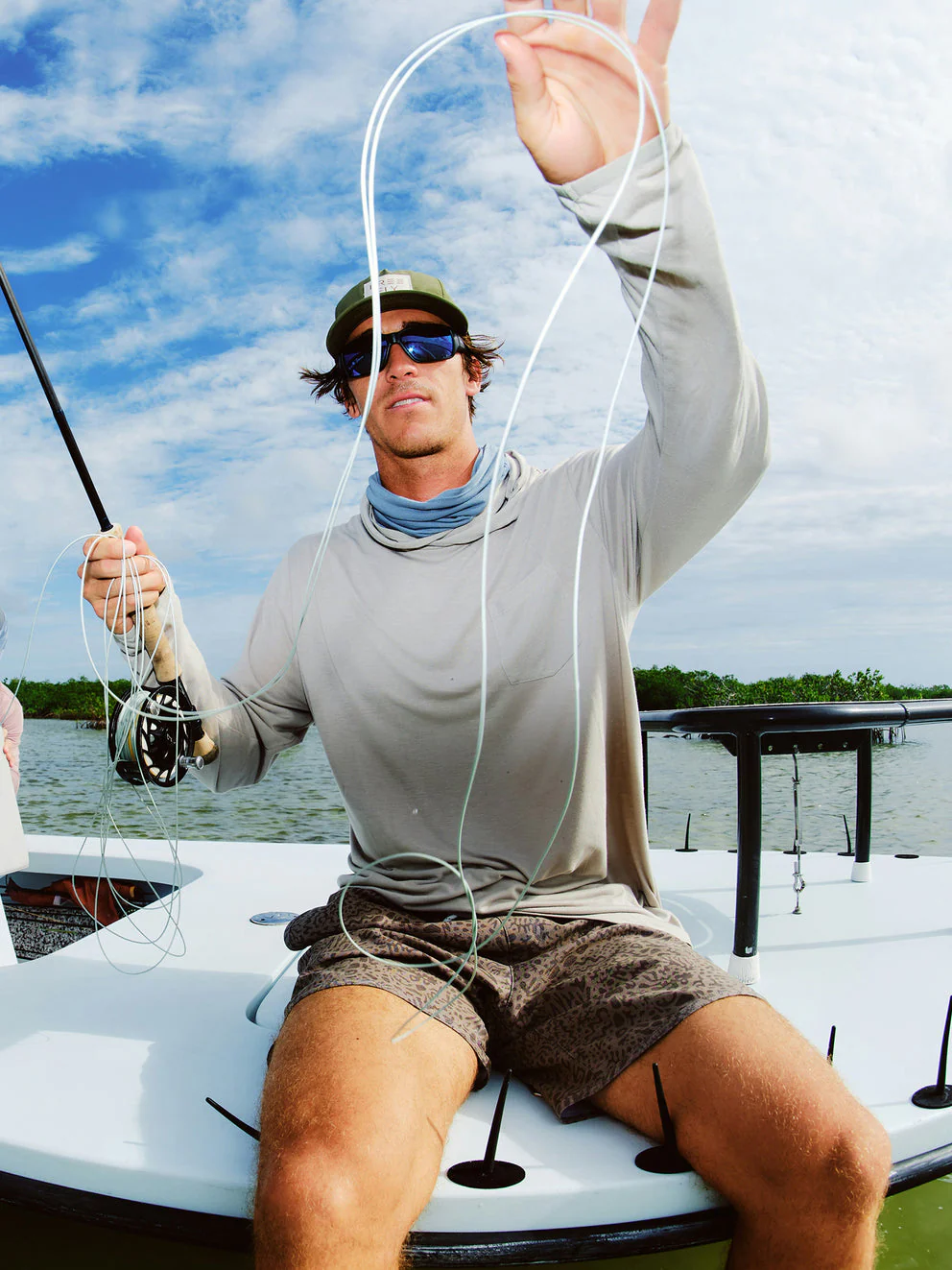 MEN'S FREE FLY BAMBOO LIGHTWEIGHT HOODIE | SANDSTONE - Image 5