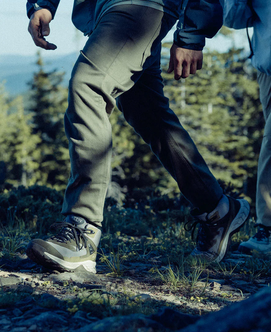 MEN'S KEEN HIGHTRAIL WATERPROOF HIKING BOOT | MARTINI OLIVE | DARK OLIVE - Image 8