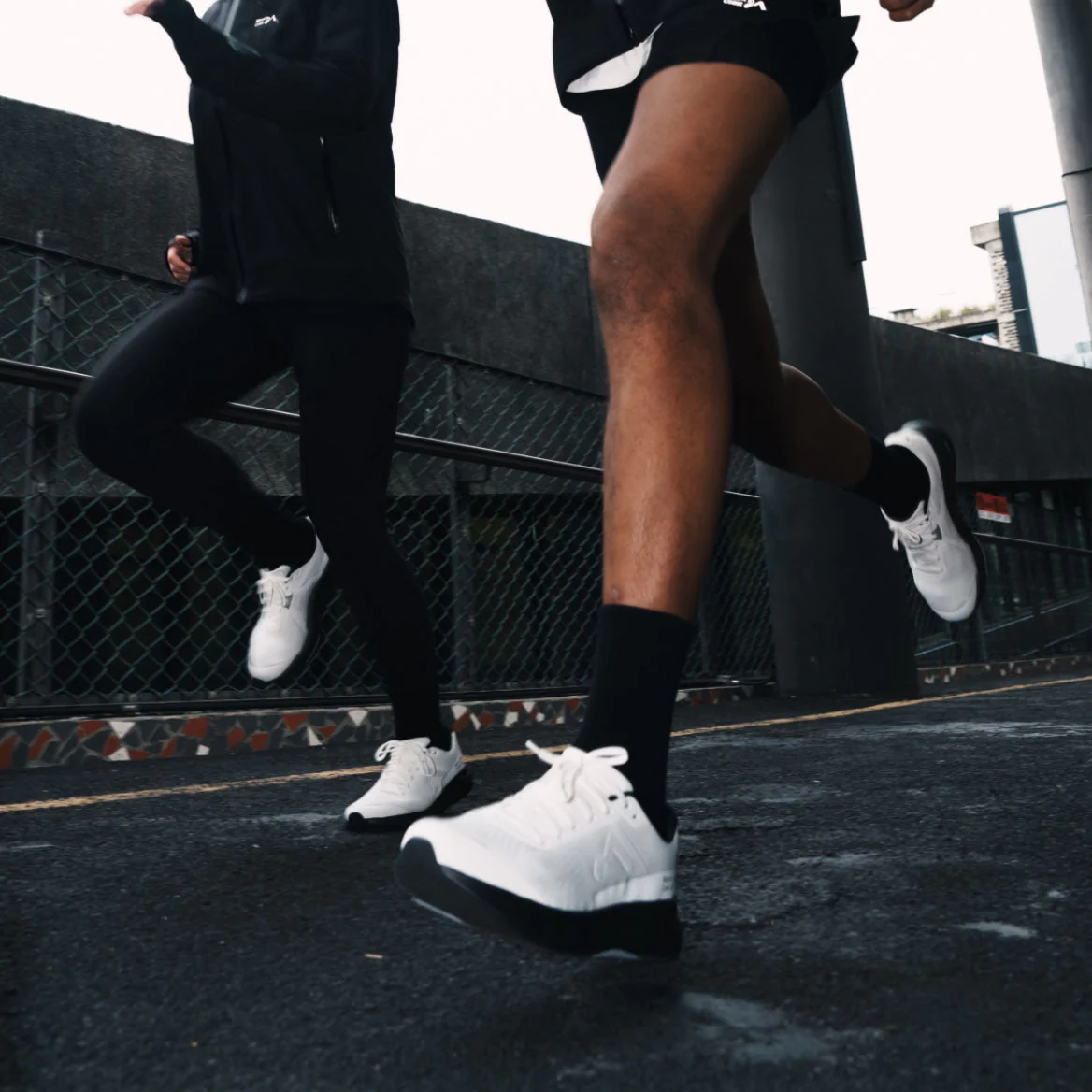 MEN'S MOUNT TO COAST P1 | WHITE BLACK - Image 2