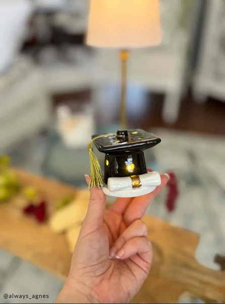 MUDPIE GRADUATION LIGHT UP SITTER - Image 3