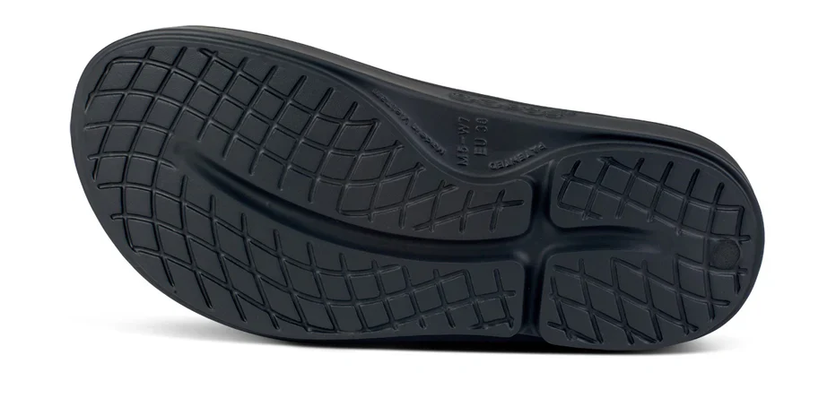 WOMEN'S OOFOS OOAHH LUXE SLIDE | FROST - Image 8