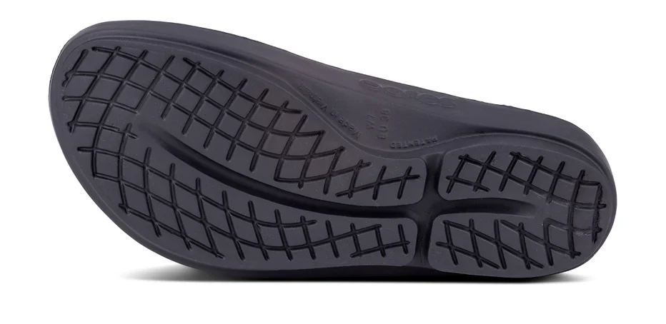WOMEN'S OOFOS OOLALA LUXE SANDAL | LATTE - Image 6
