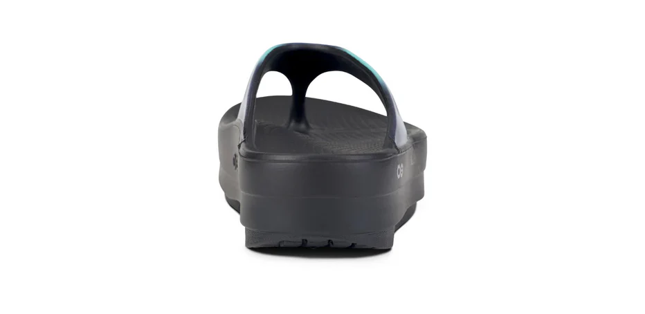 WOMEN'S OOFOS OOMEGA OOLALA LUXE SANDAL | ATLANTIS - Image 8