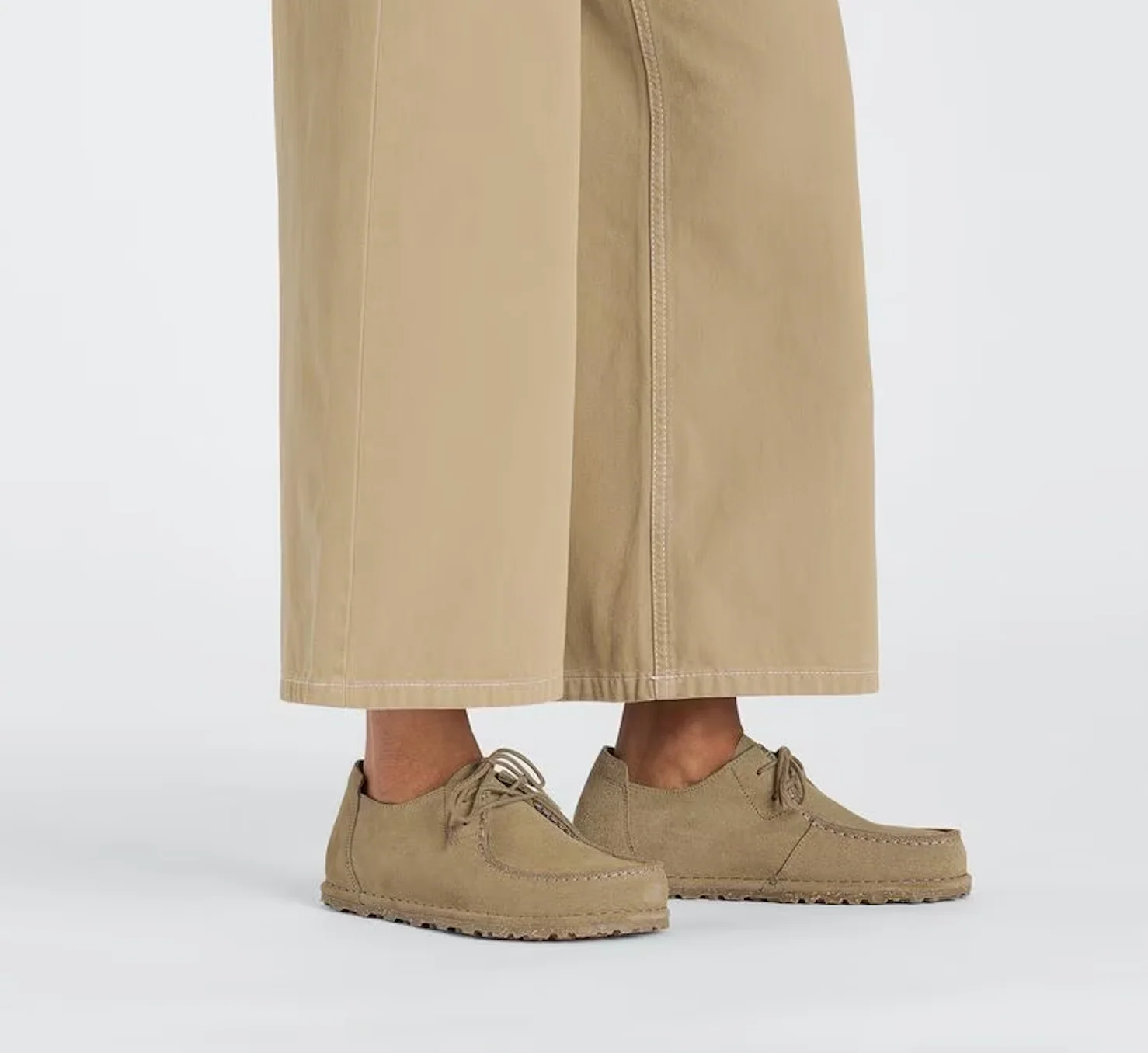 UNISEX BIRKENSTOCK UTTI LACE | GRAY TAUPE SUEDE LEATHER - Image 2