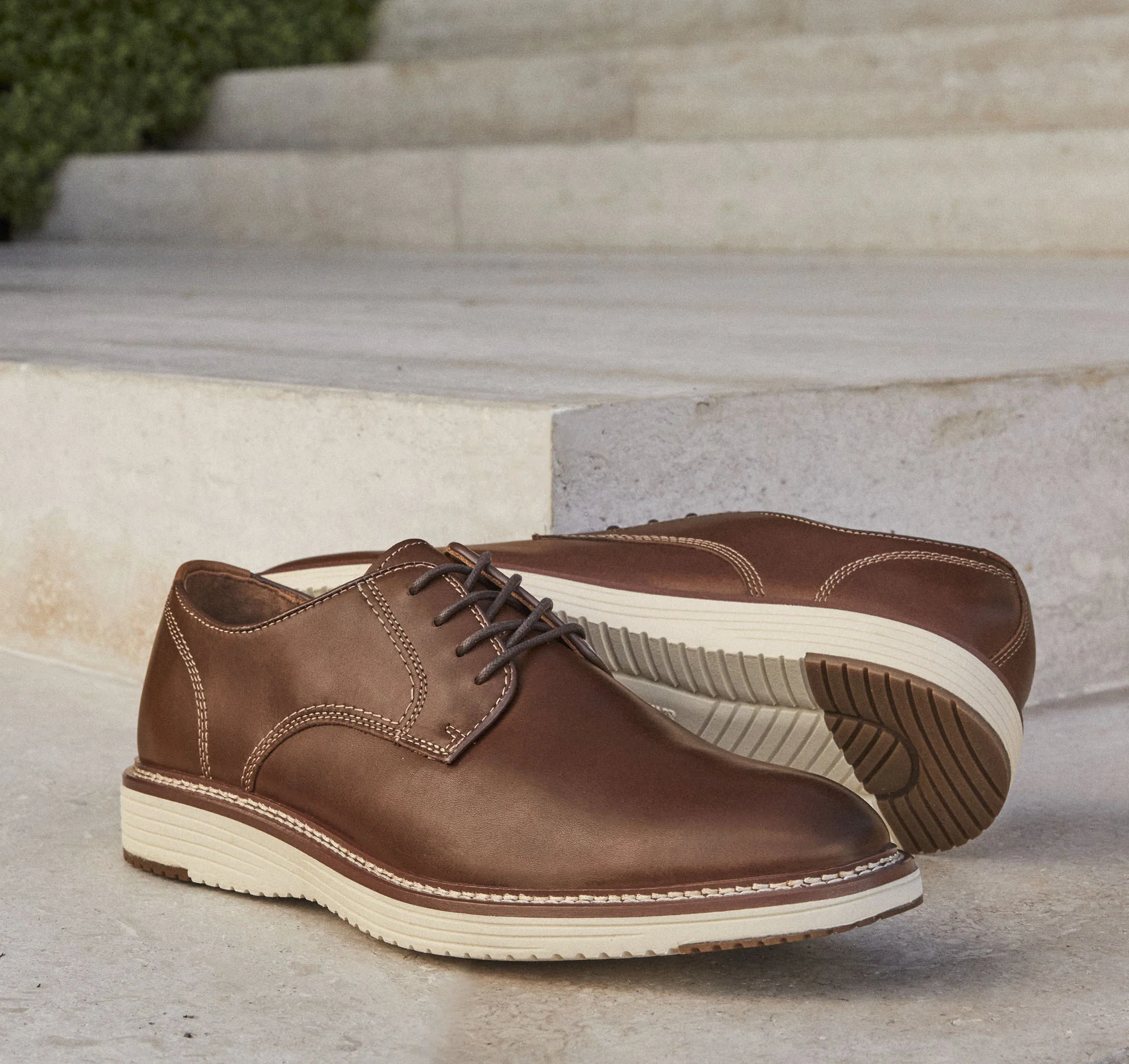 MEN'S JOHNSTON & MURPHY UPTON PLAIN TOE | TAN - Image 6