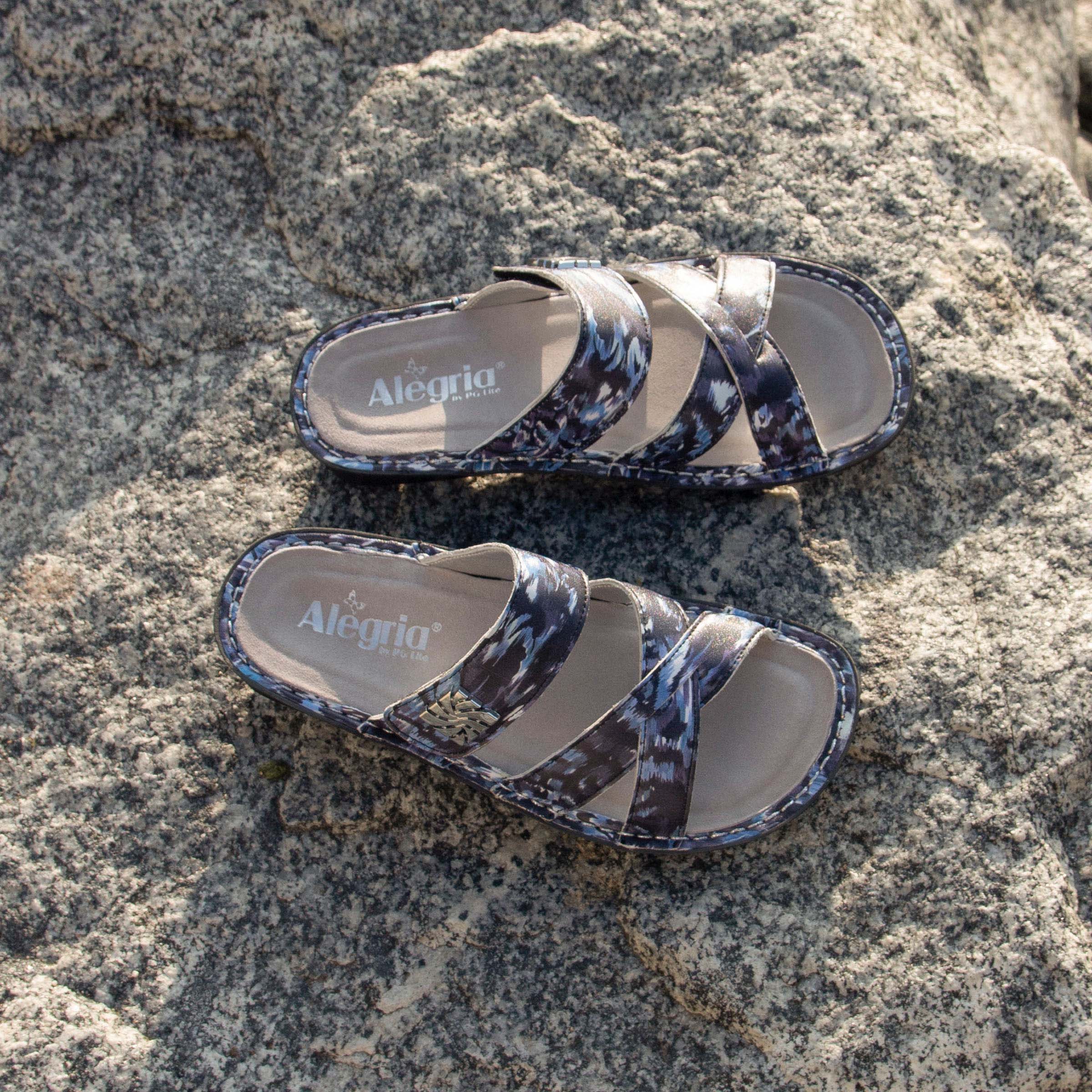 WOMEN'S ALEGRIA VICTORIAH | FERAL - Image 3