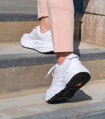 WOMEN'S HOKA BONDI SLIP RESISTANT | WHITE / WHITE - Image 2