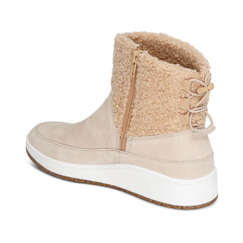 WOMEN'S AETREX WINNIE BOOT | TAN - Image 7