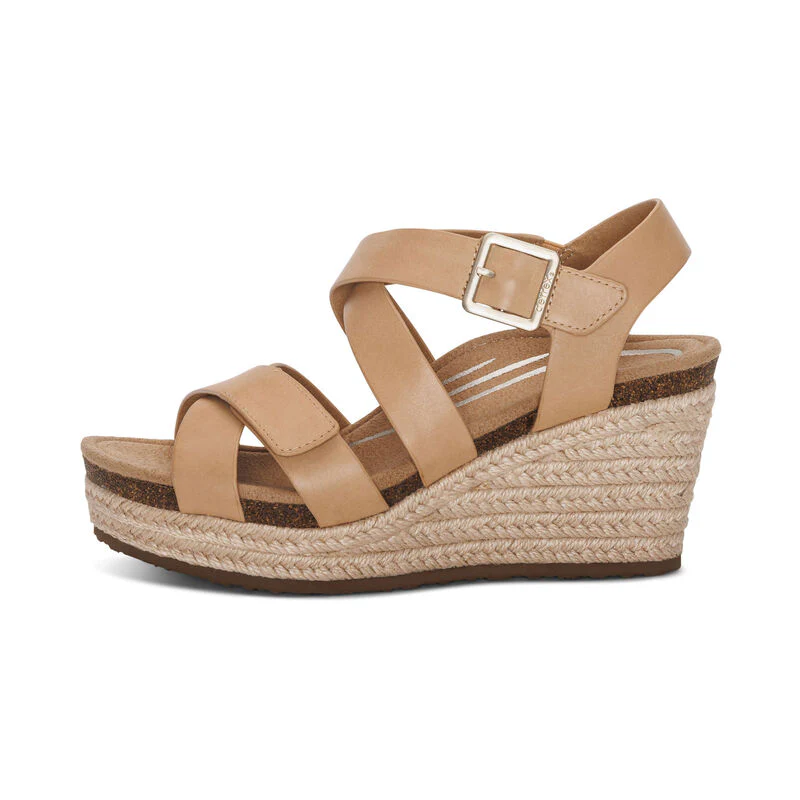 WOMEN'S AETREX ANNA ARCH SUPPORT WEDGE SANDAL | SAND - Image 3