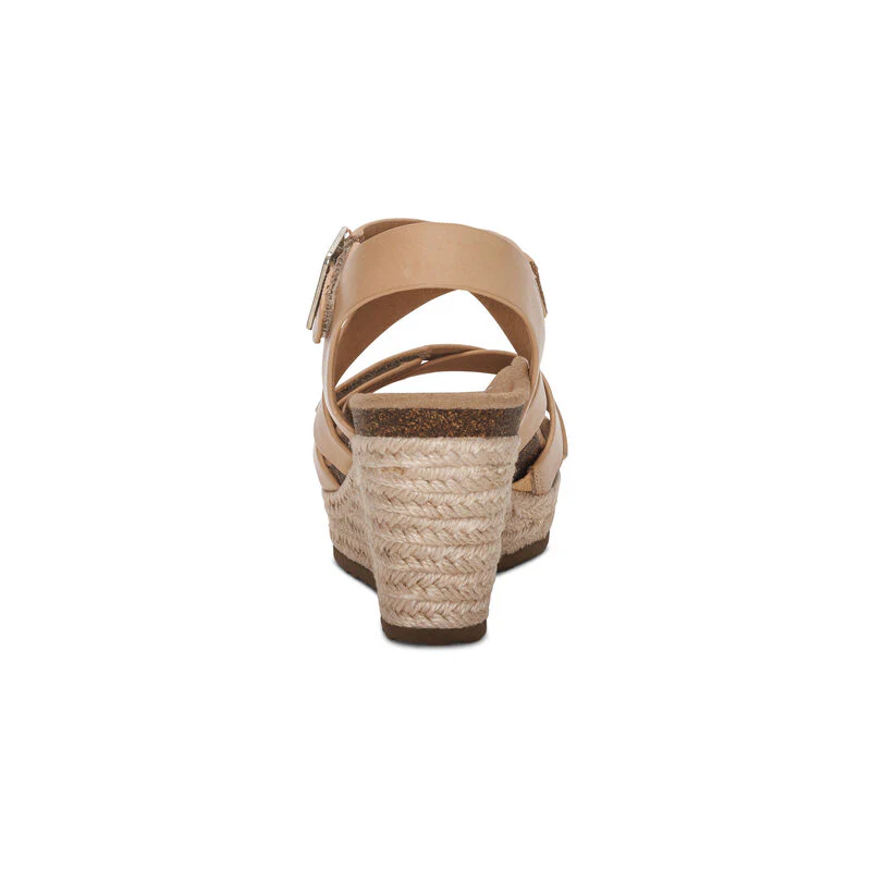 WOMEN'S AETREX ANNA ARCH SUPPORT WEDGE SANDAL | SAND - Image 5