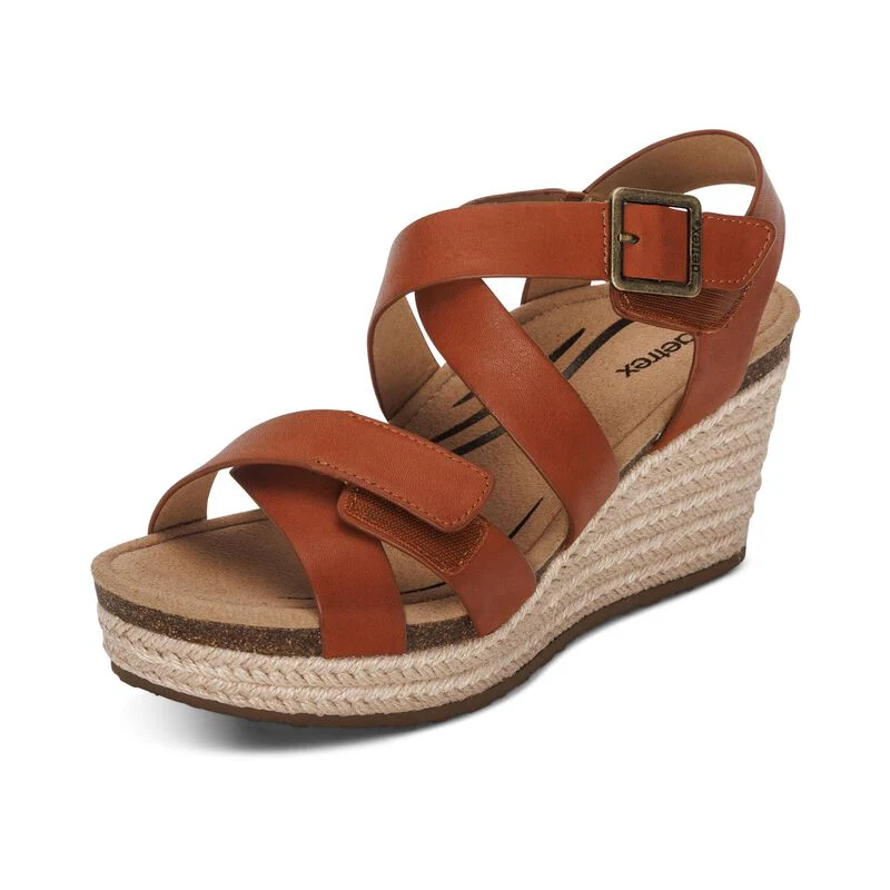 WOMEN'S AETREX ANNA ARCH SUPPORT WEDGE SANDAL | COGNAC - Image 4