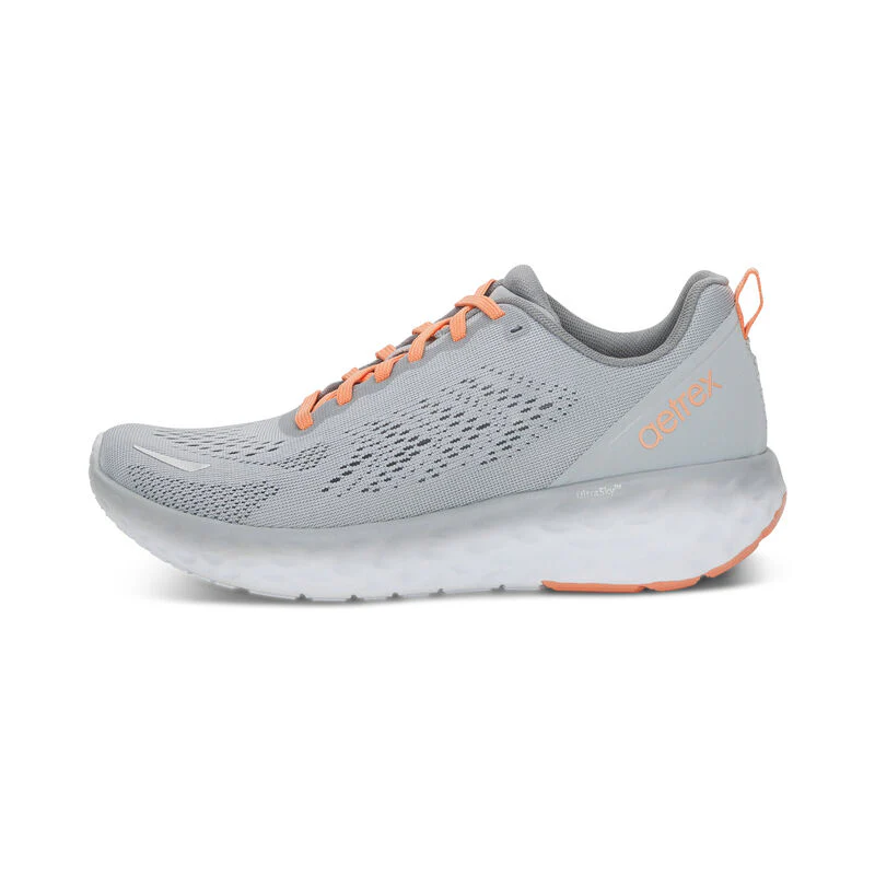 WOMEN'S AETREX DANIKA ARCH SUPPORT SNEAKER | LIGHT GREY - Image 2