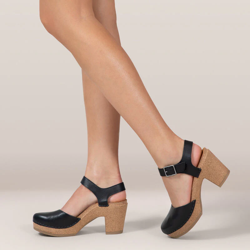 WOMEN'S AETREX FINLEY | BLACK - Image 2