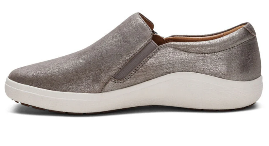 WOMEN'S AETREX JENNA SLIP-ON  | BRUSHED SILVER - Image 2