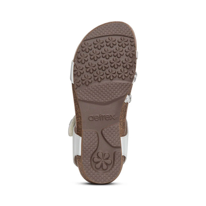 WOMEN'S AETREX JILLIAN BRAIDED QUARTER STRAP SANDAL | WHITE - Image 6