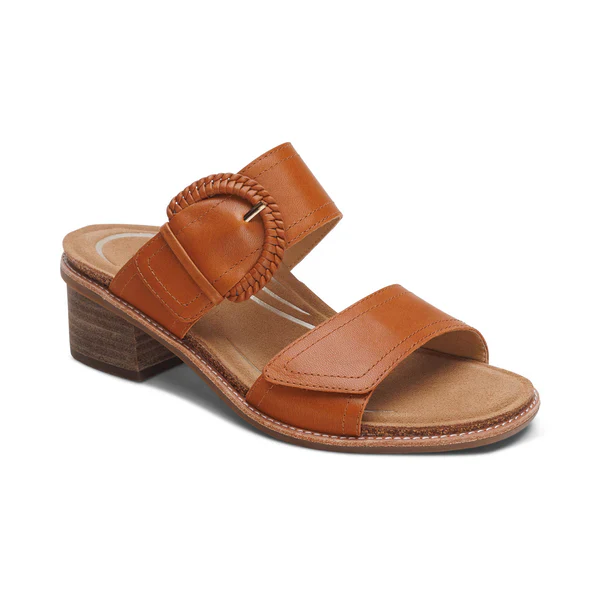 WOMEN'S AETREX TATIANA ARCH SUPPORT HEEL | COGNAC - Image 3