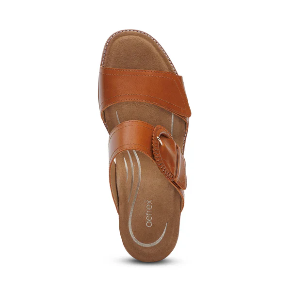 WOMEN'S AETREX TATIANA ARCH SUPPORT HEEL | COGNAC - Image 4