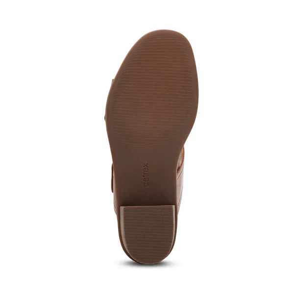 WOMEN'S AETREX TATIANA ARCH SUPPORT HEEL | COGNAC - Image 5