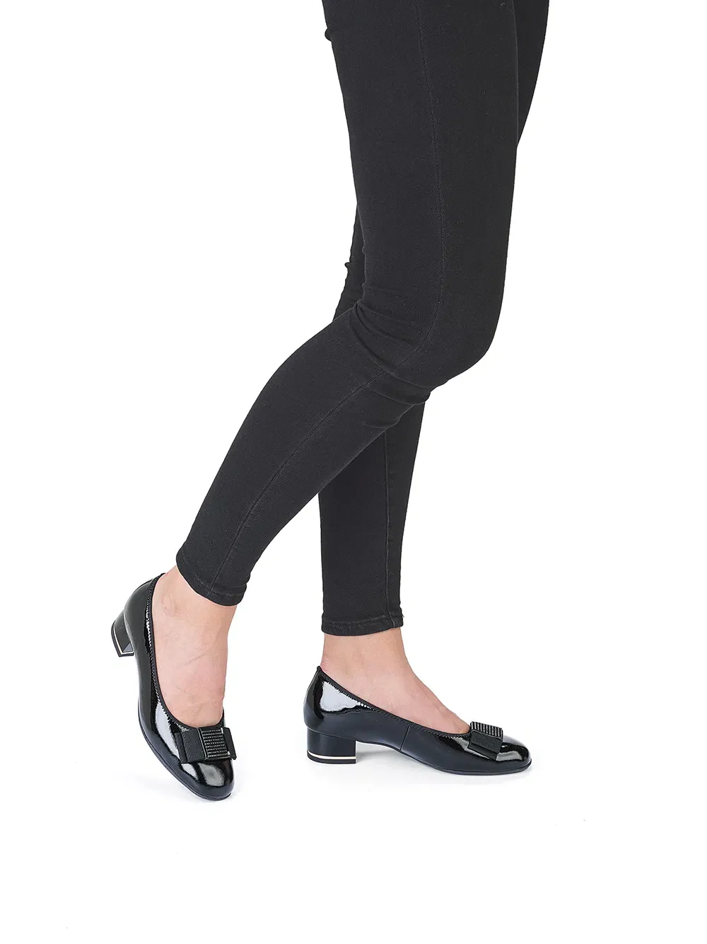 WOMEN'S ARA BLOCK HEEL PUMP | BLACK - Image 2