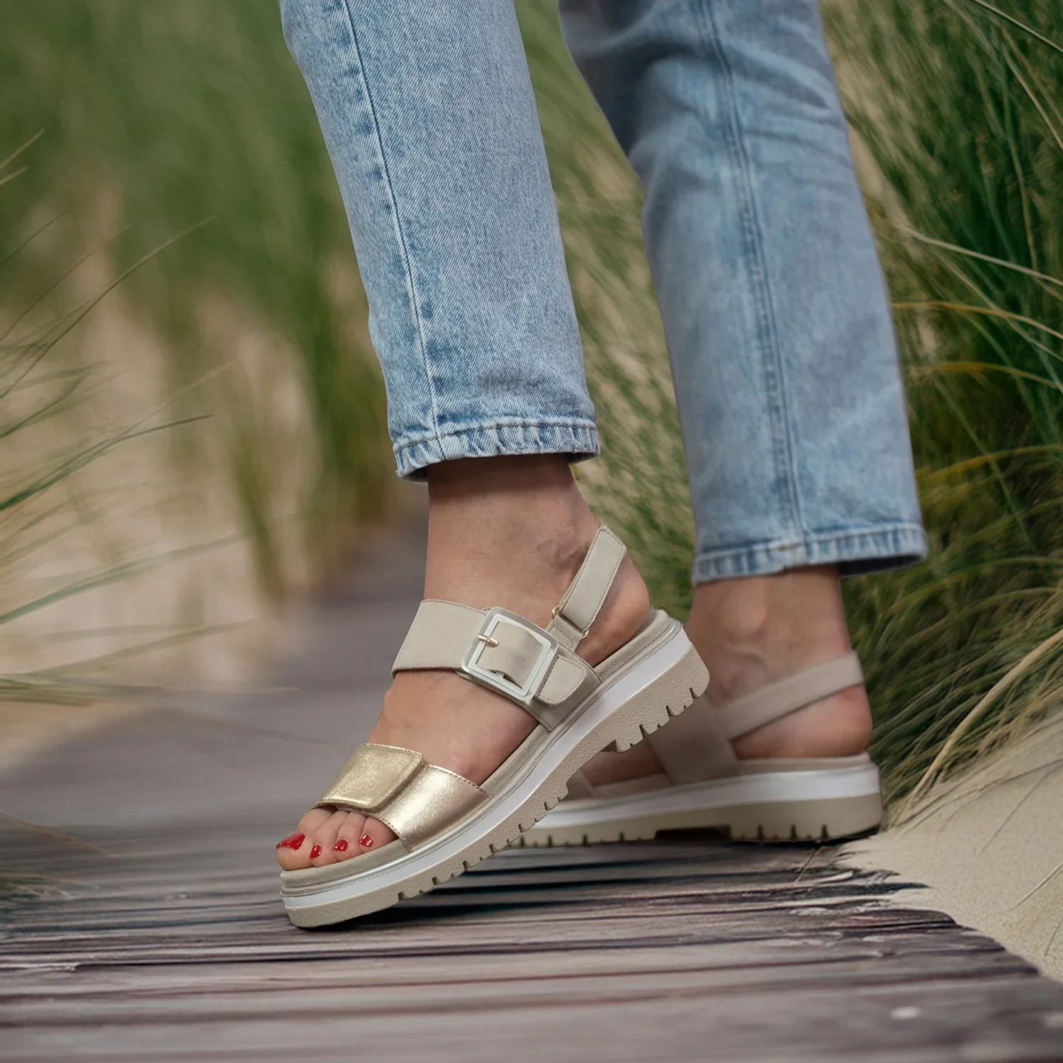 WOMEN'S ARA MARBELLA SANDAL | SAND / METALLIC LEATHER 09 - Image 2