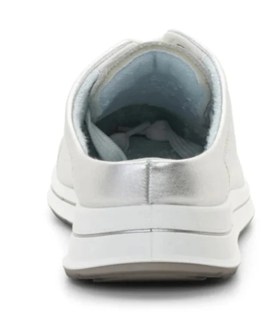 WOMEN'S ARA ORLANDO SLIP-ON SNEAKER | SILVER - Image 5