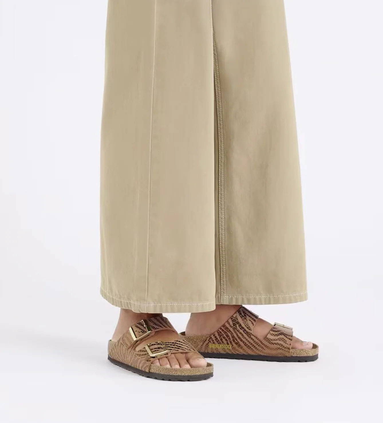 WOMEN'S BIRKENSTOCK ARIZONA | ZEBRA PECAN SYNTHETIC - Image 7