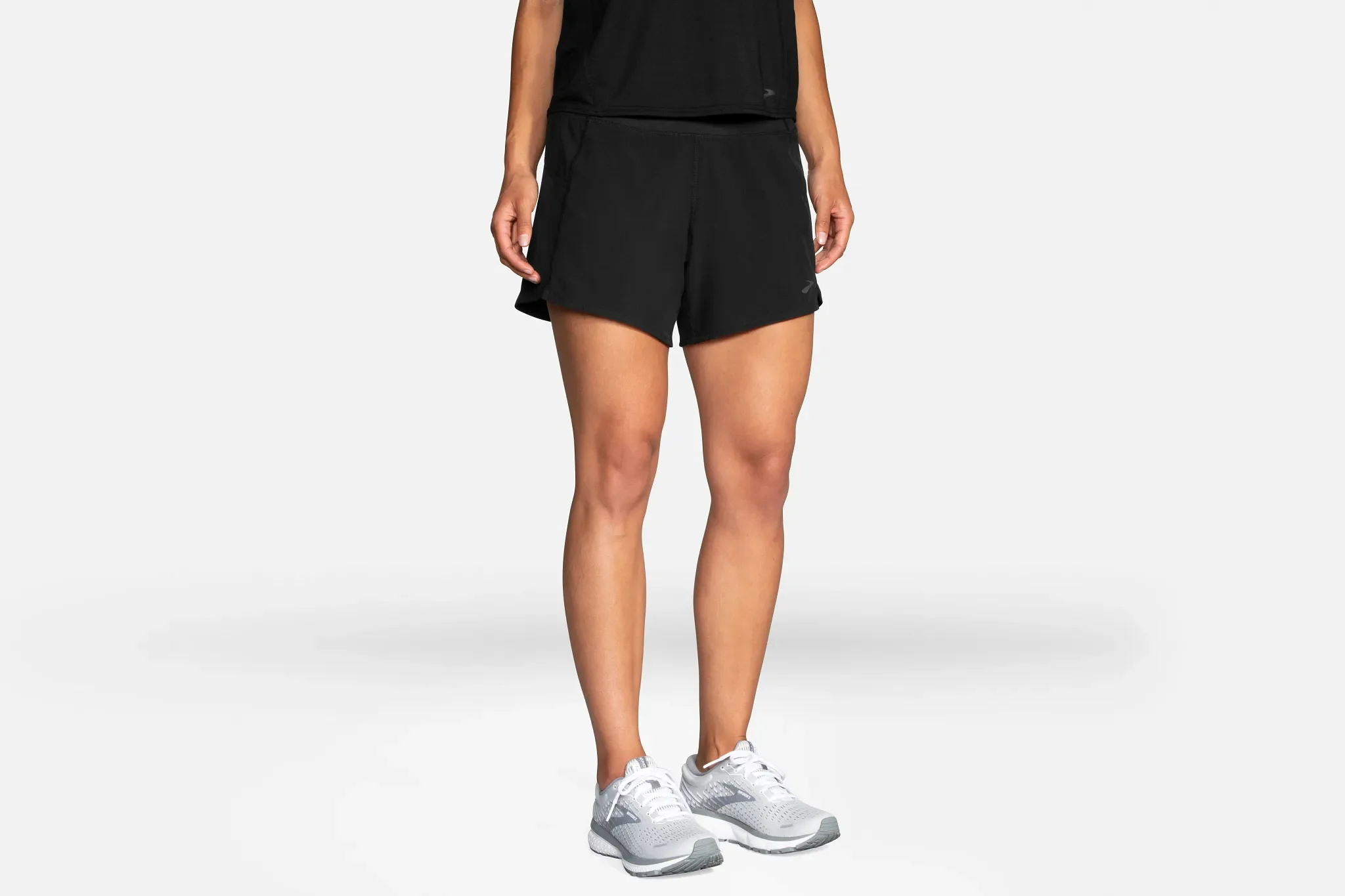 WOMEN'S BROOKS CHASER 5" SHORT | BLACK
