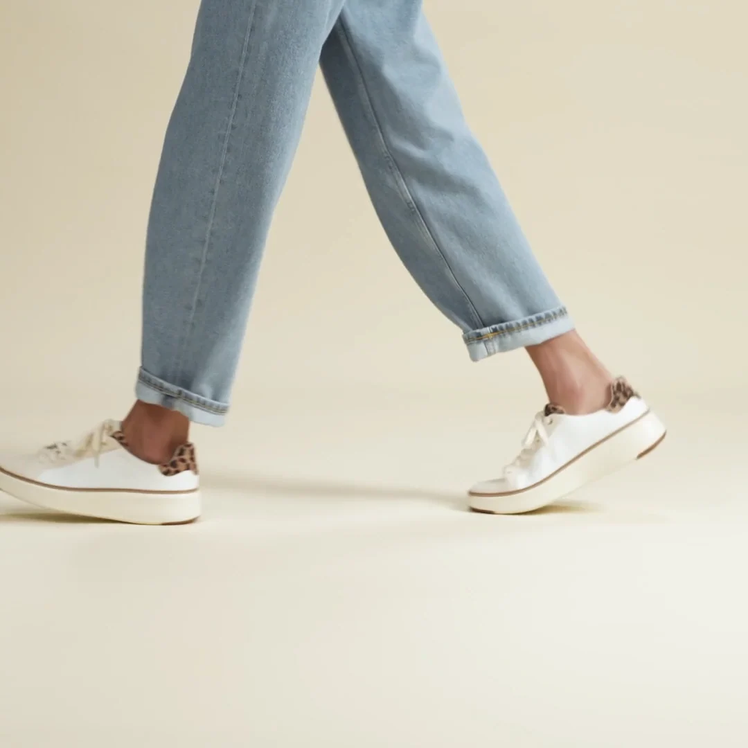 WOMEN'S COLE HAAN GRANDPRØ TOPSPIN SNEAKER | IVORY / TORTOISE PATENT - Image 7