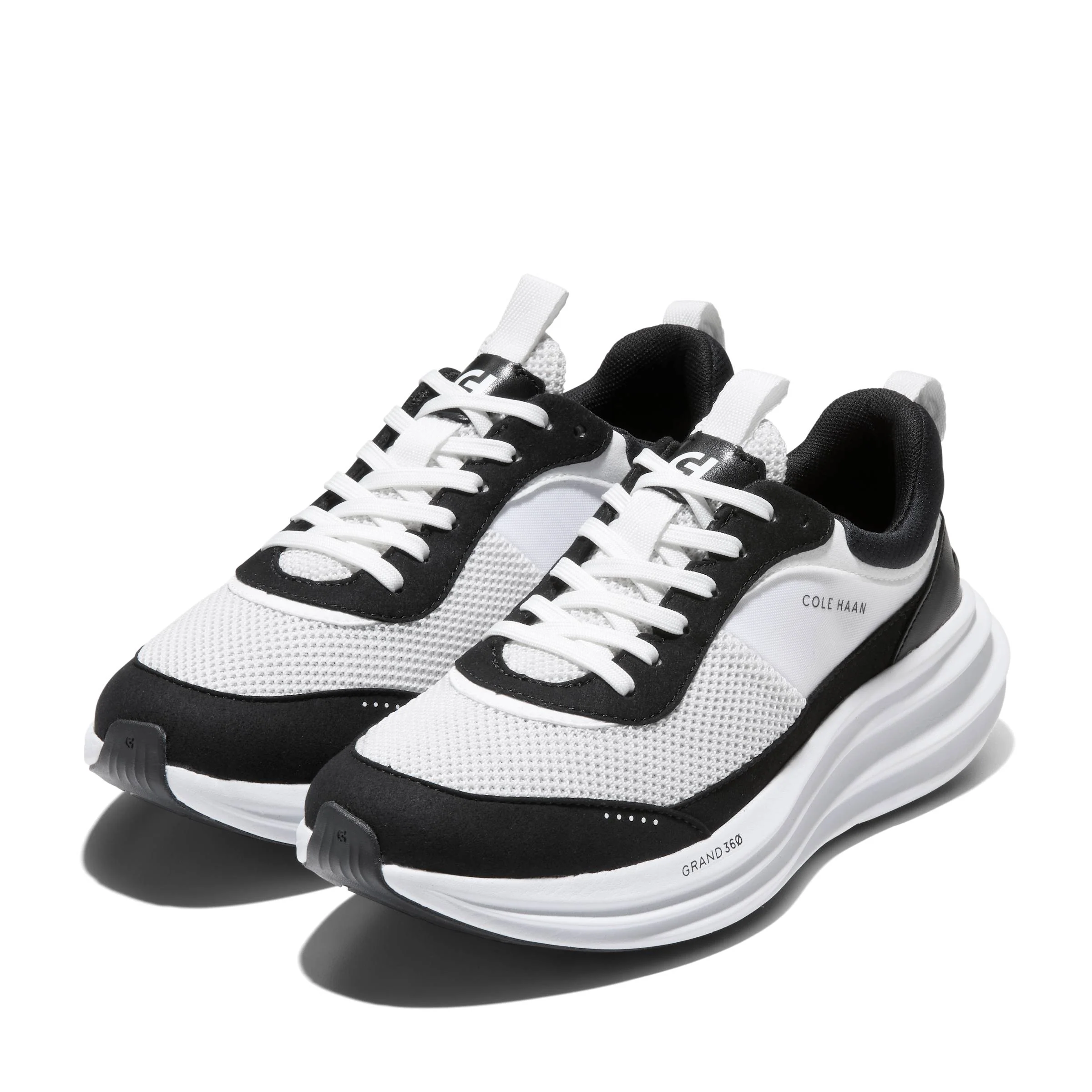 WOMEN'S COLE HAAN ORIGINALGRAND QUADSTREAK RUNNING SNEAKER | WHITE / BLACK / WHITE - Image 10