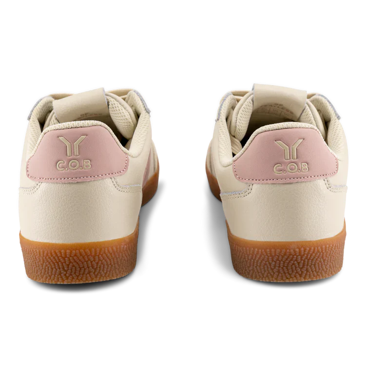 WOMEN'S C.O.B by CULTURE OF BRAVE FEARLESS SNEAKER | BEIGE / PINK WINGS - Image 4