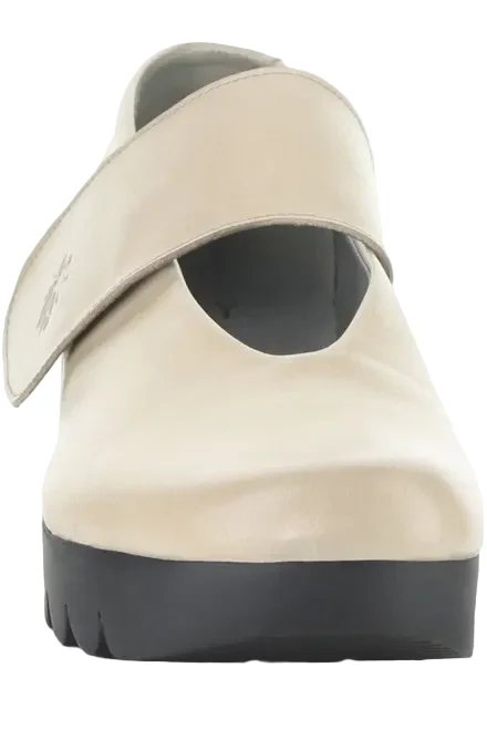 WOMEN'S FLY LONDON VARI188FLY | TAUPE - Image 3