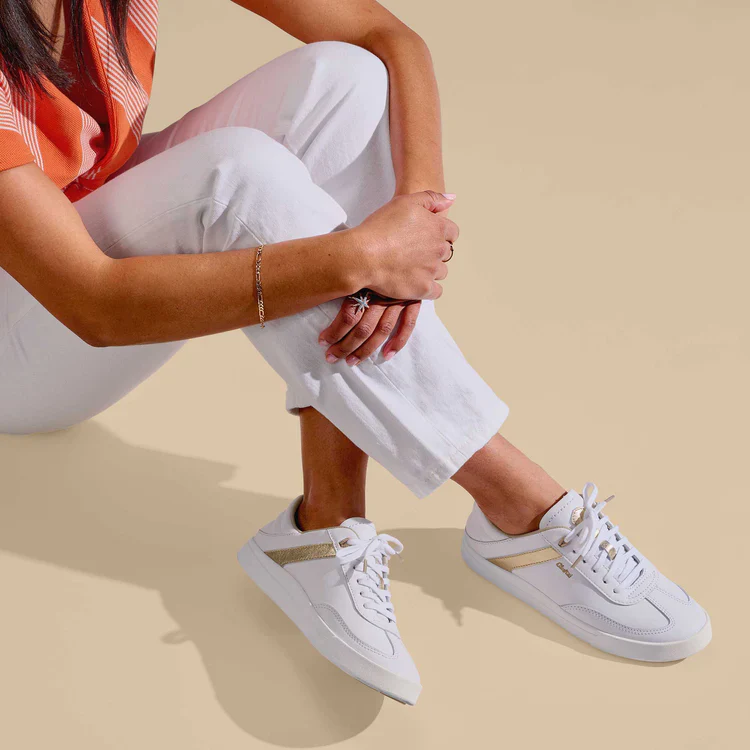 WOMEN'S OLUKAI HA'UPU SNEAKER | WHITE / WHITE - Image 9
