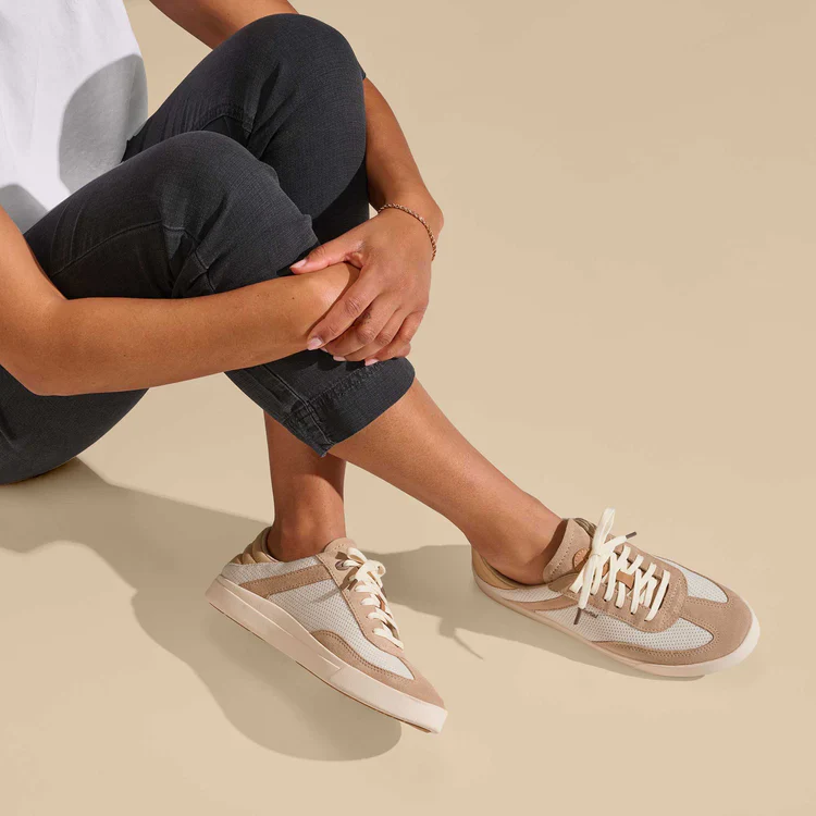WOMEN'S OLUKAI KILEA SNEAKER | TAN / TAPA - Image 7