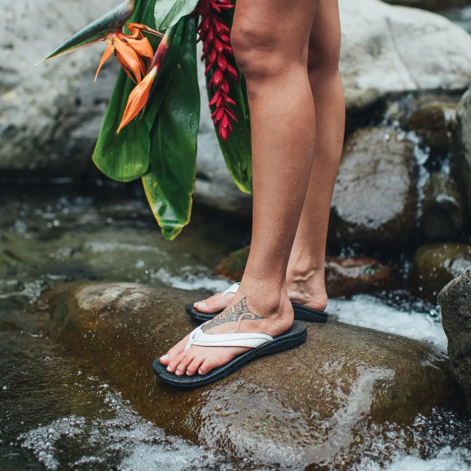 WOMEN'S OLUKAI 'OHANA | LAVA ROCK / PA'I - Image 2