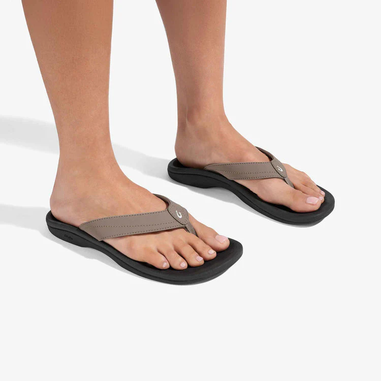WOMEN'S OLUKAI 'OHANA | WARM TAUPE / BLACK - Image 8